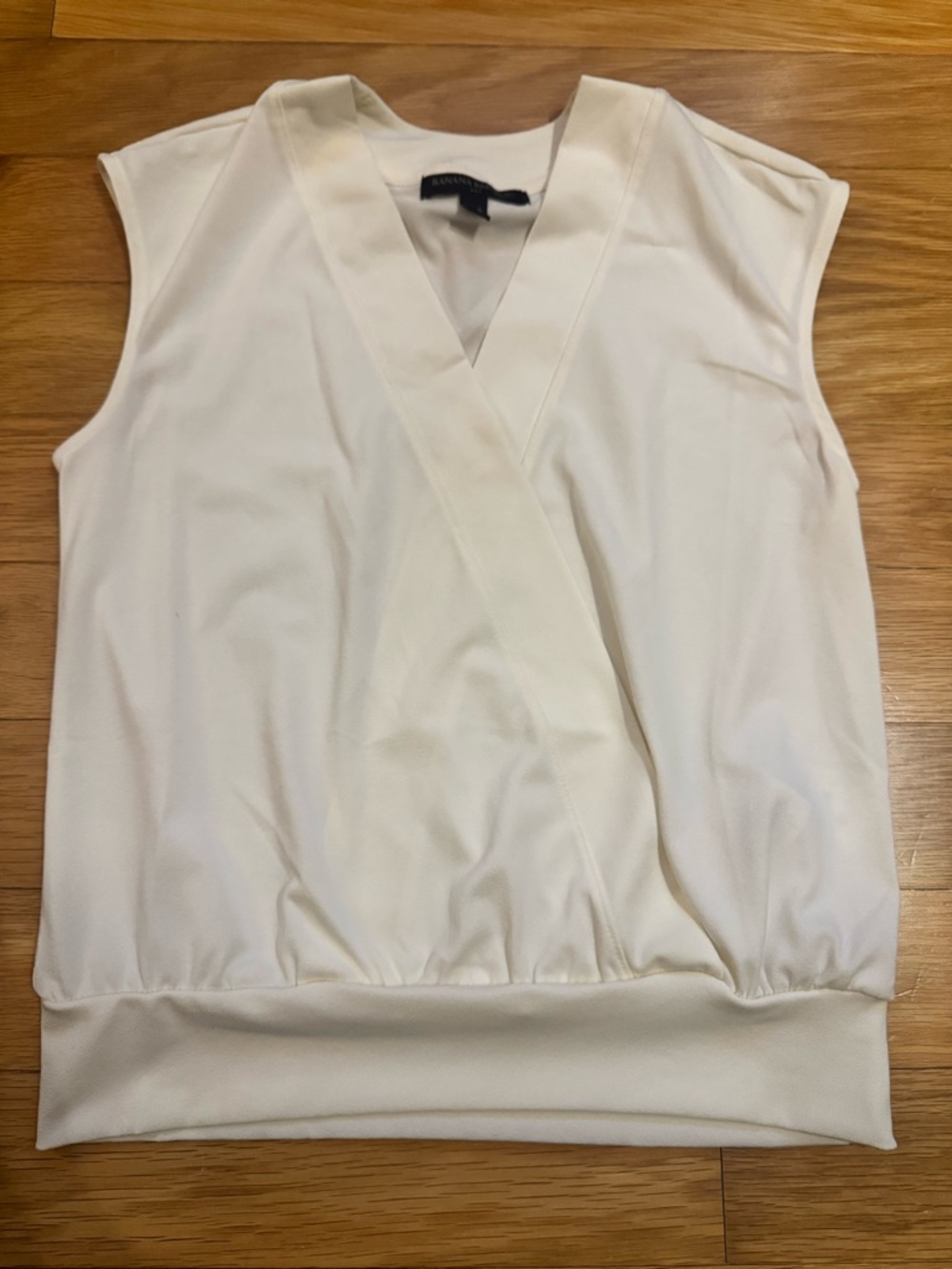Banana Republic Crepe Top Cream